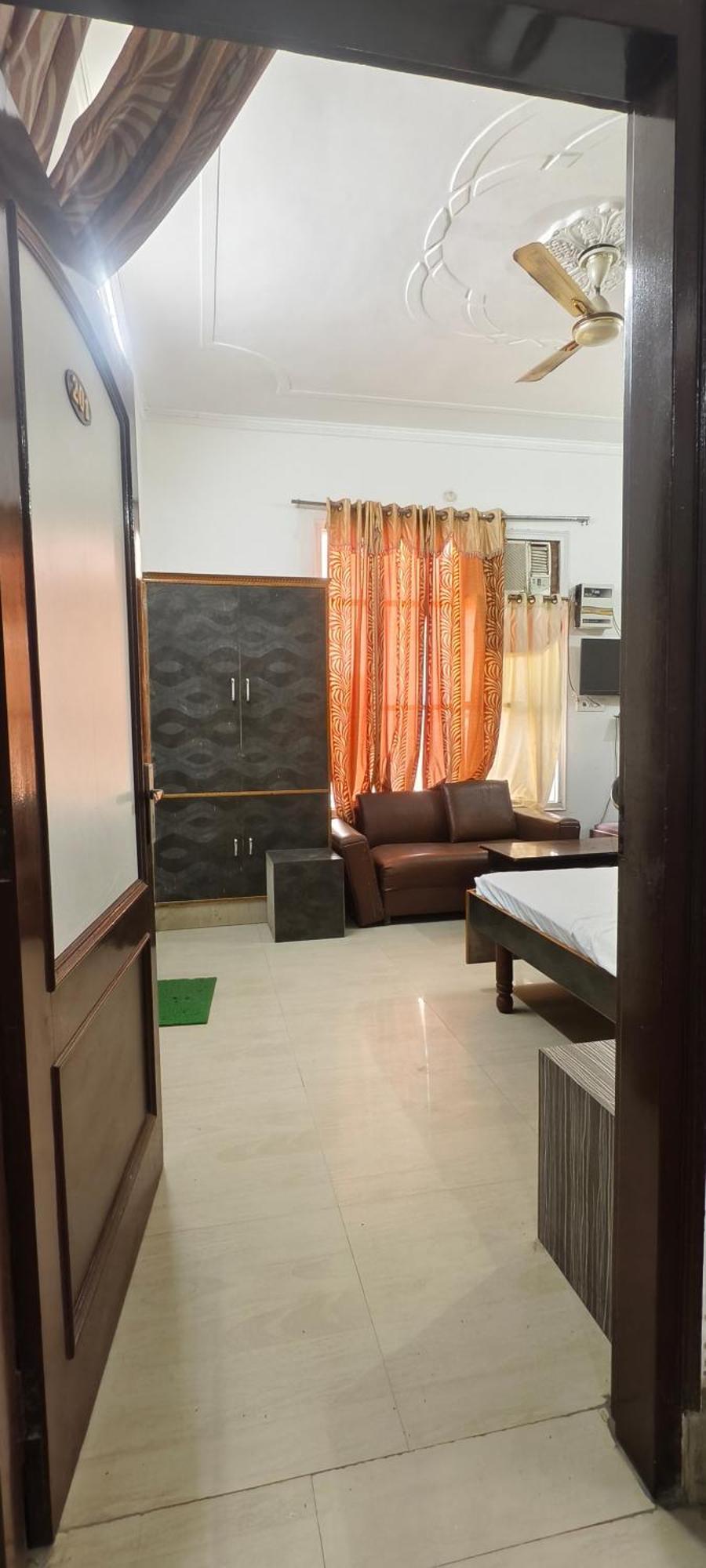Surya Hotel Sirsa エクステリア 写真
