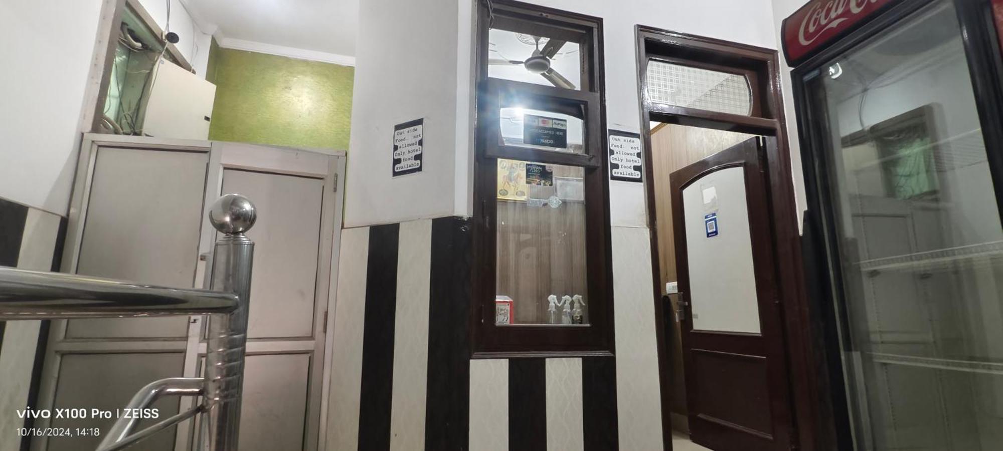 Surya Hotel Sirsa エクステリア 写真