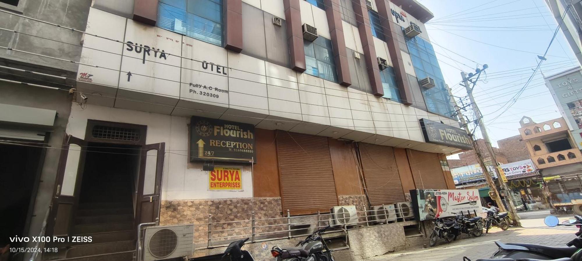 Surya Hotel Sirsa エクステリア 写真